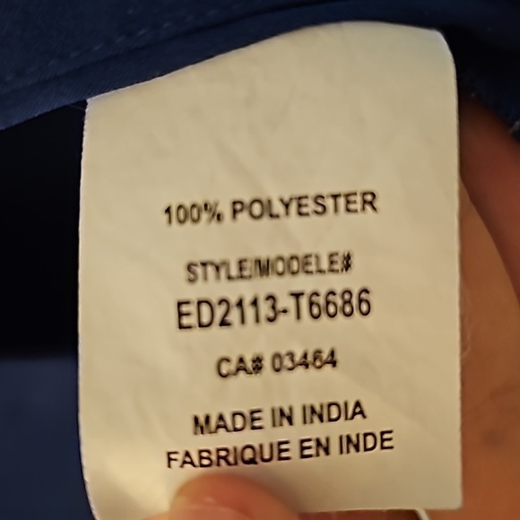 'Ricki's,' Size 2, Button-up Blouse - Picture 4 of 4